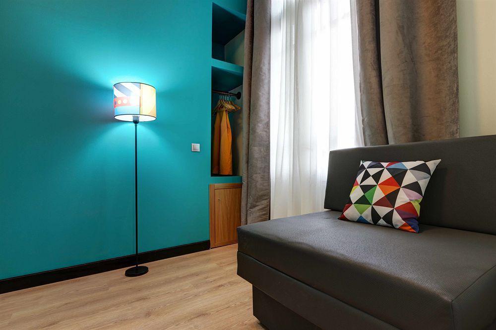 Colors Ladadika Thessaloniki Apartment Exterior photo