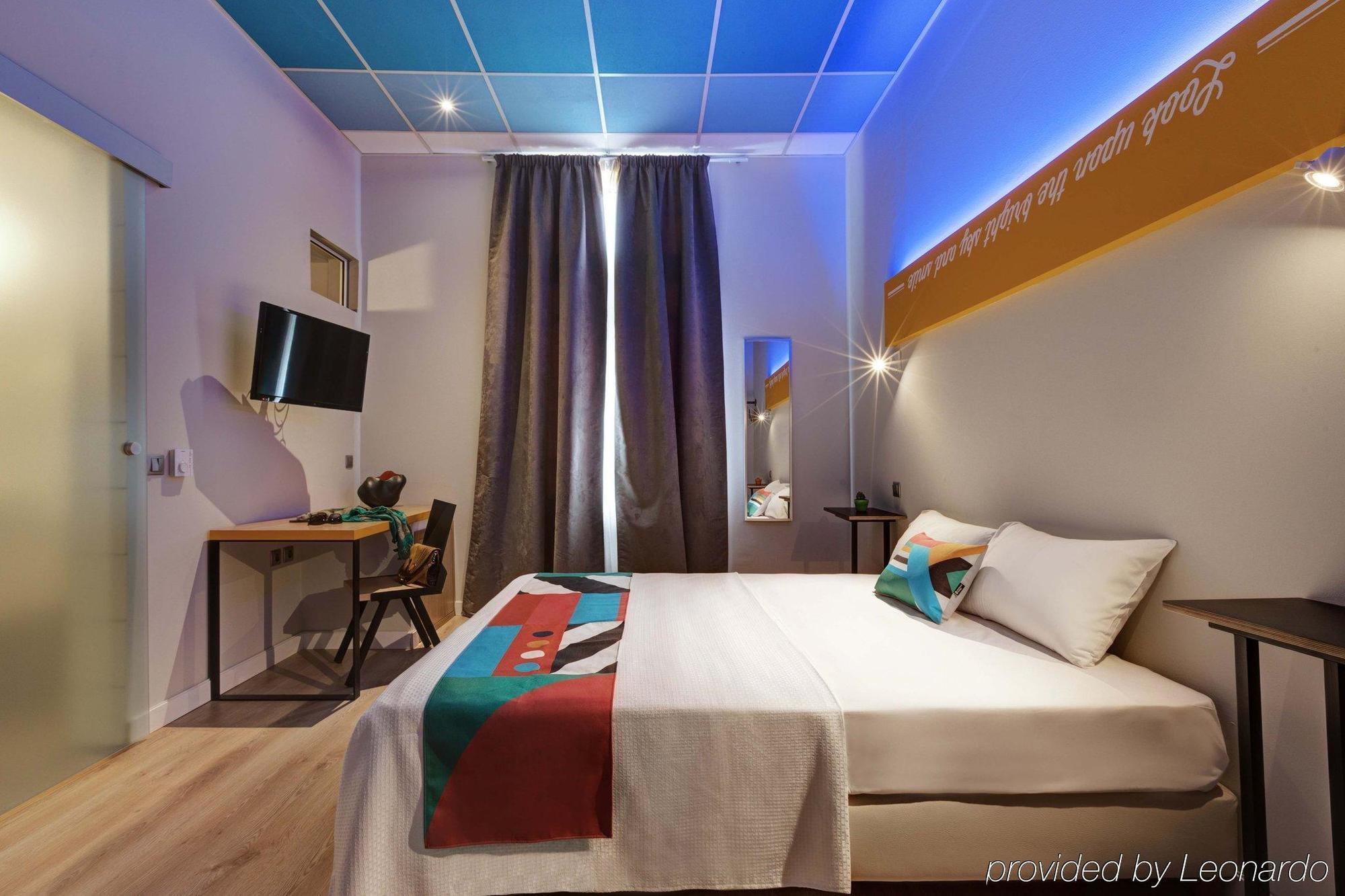 Colors Ladadika Thessaloniki Apartment Exterior photo