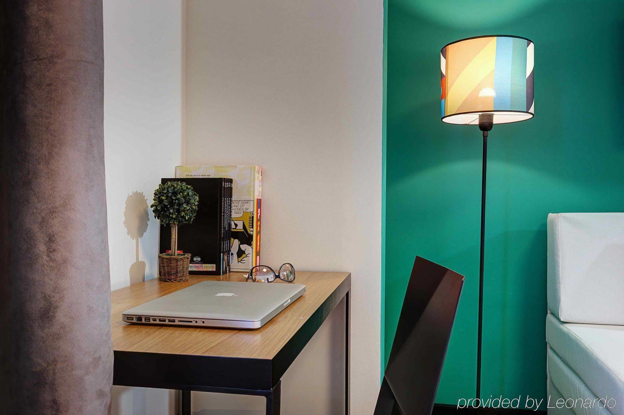 Colors Ladadika Thessaloniki Apartment Exterior photo
