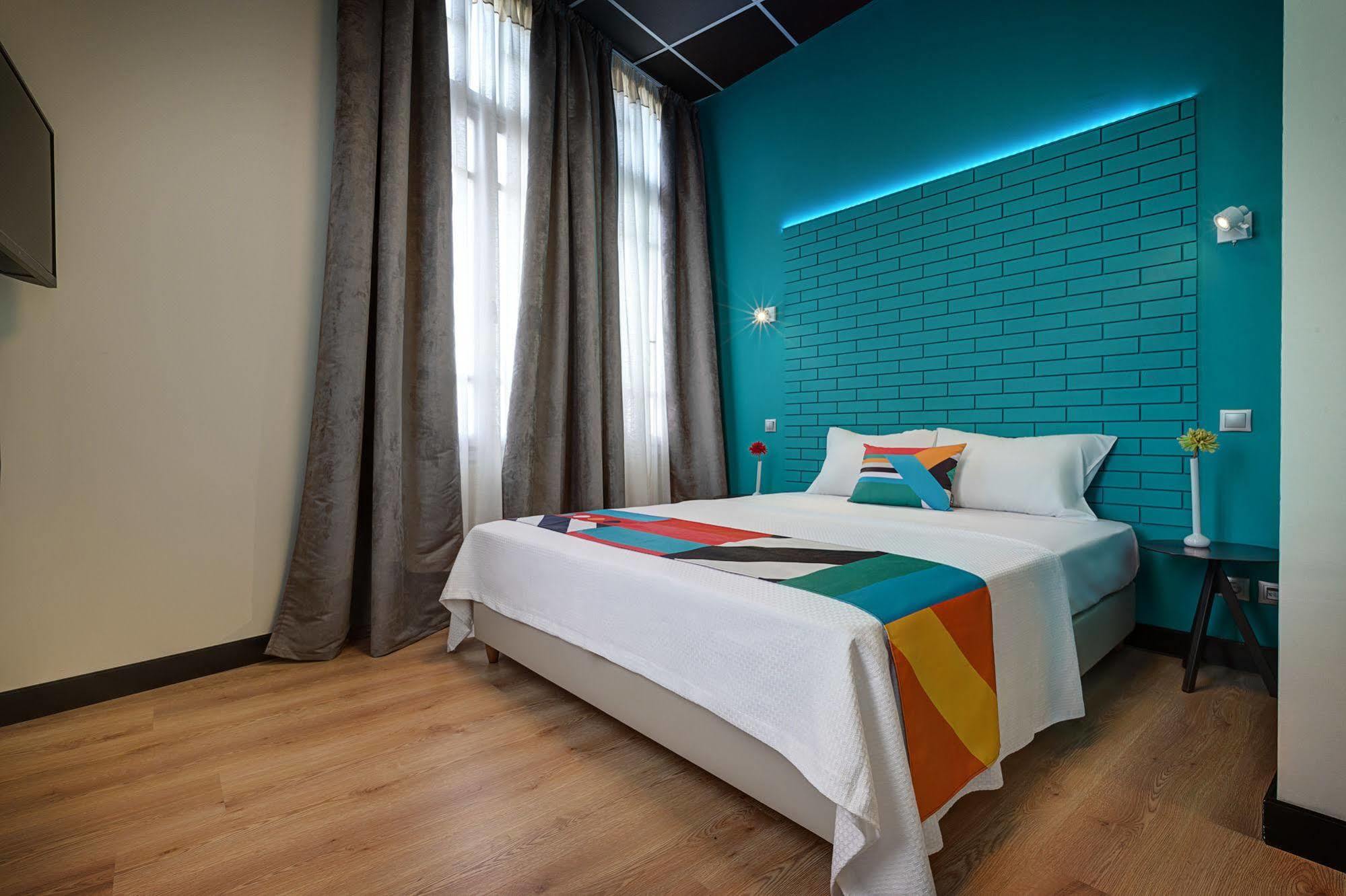 Colors Ladadika Thessaloniki Apartment Exterior photo