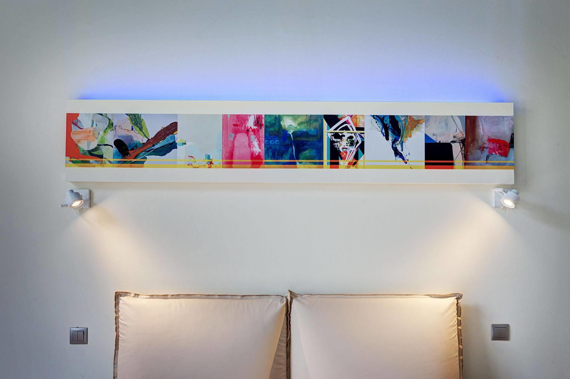 Colors Ladadika Thessaloniki Apartment Exterior photo